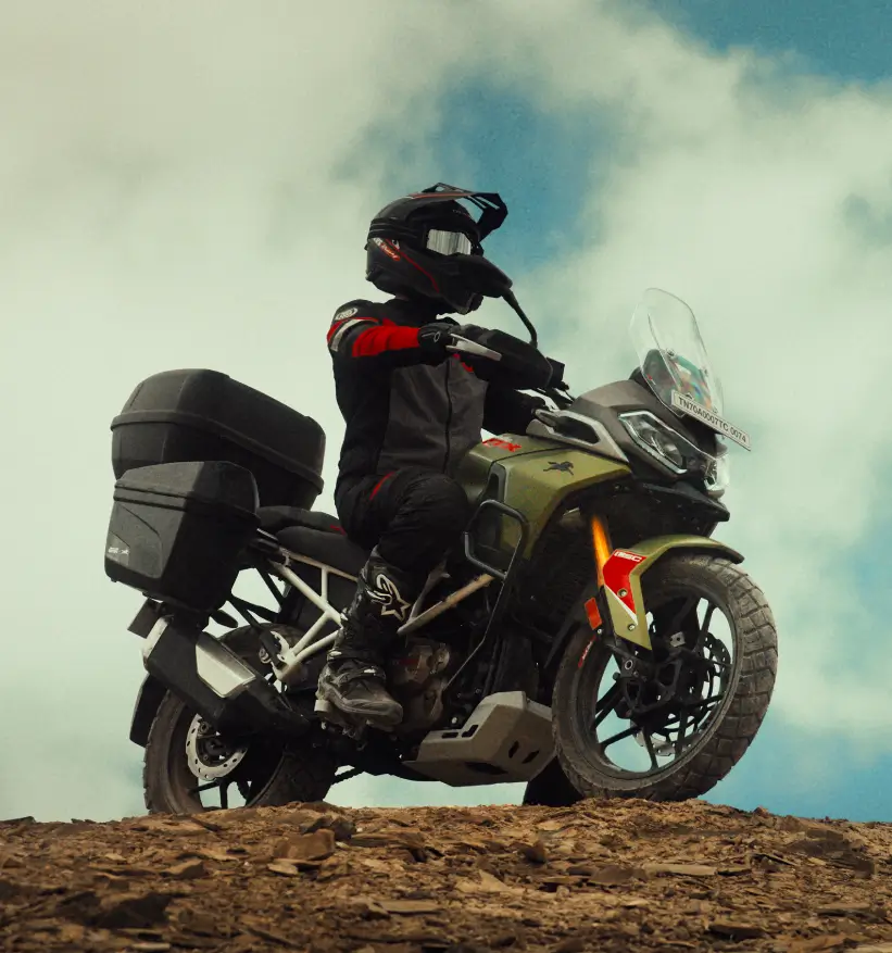 TVS Apache RTX 300